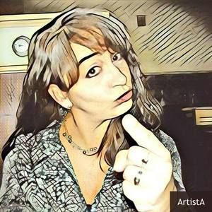 Meet your Posher, Michele